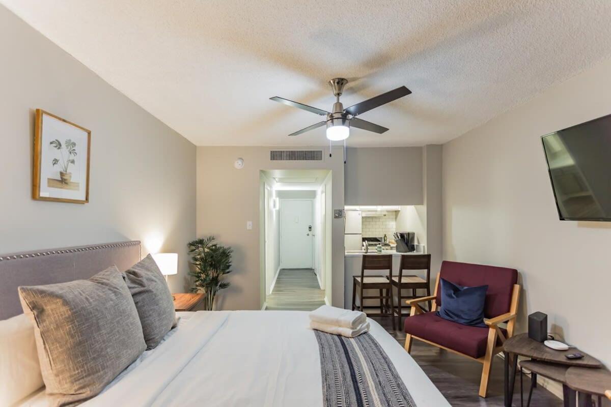 Cozy Memphis Apartment In Downtown High-Rise Ngoại thất bức ảnh