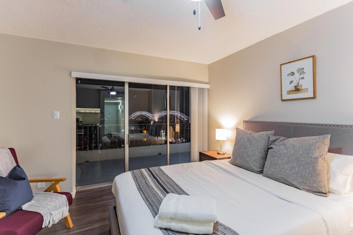 Cozy Memphis Apartment In Downtown High-Rise Ngoại thất bức ảnh